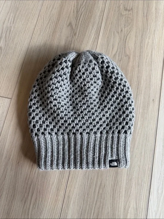 The North Face Light Gray Knit Beanie
