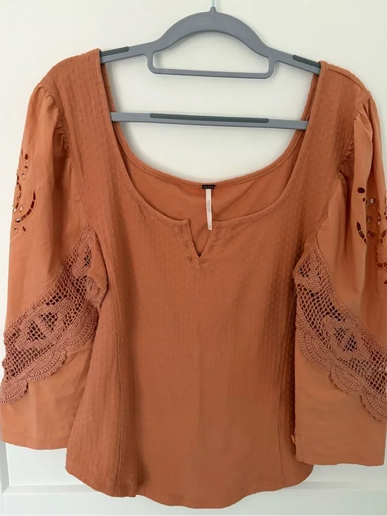 ✨ Free People Brunch Date Top - Peached Copper - Size L ✨