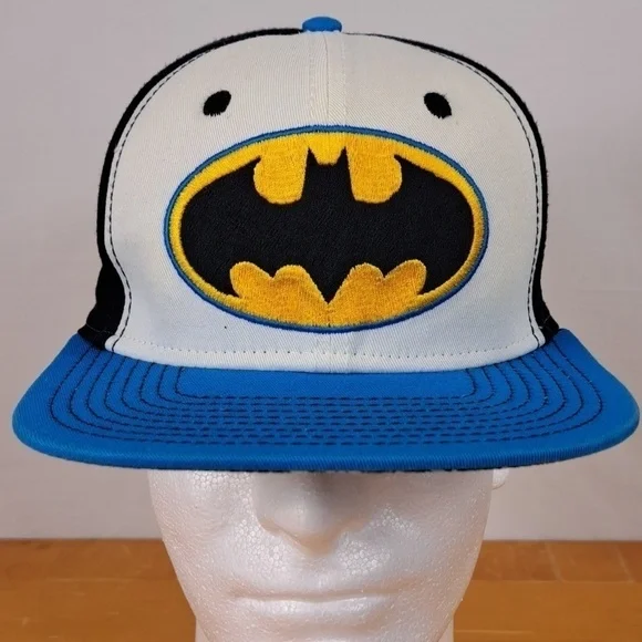 DC Comics Offical Batman Comics embroidered logo casual black snapback hat