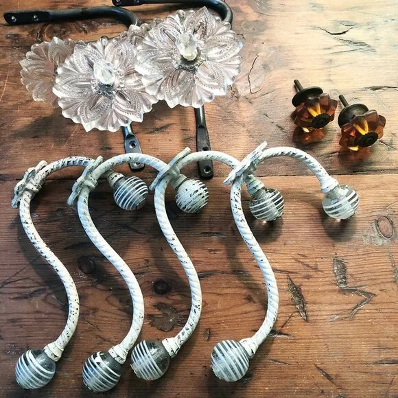 Anthropologie 4 White Glass Knob Coat Hooks NWOT