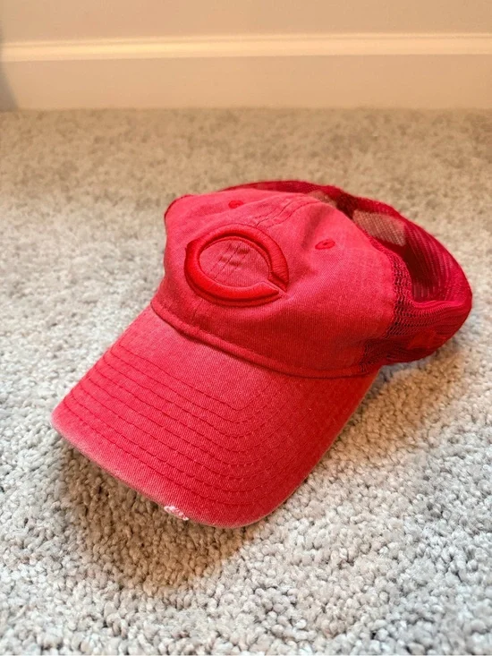 Cincinnati Reds baseball trucker hat