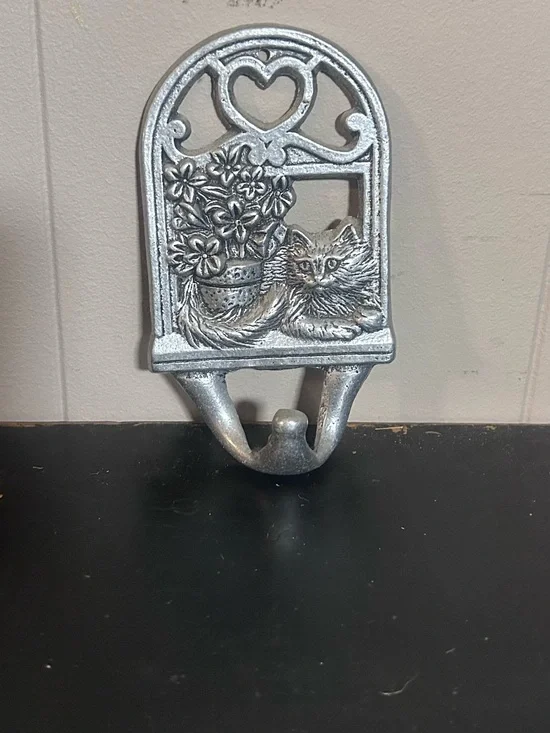 Silver Cat Floral Wall Hook - Decorative Home Wall Decor