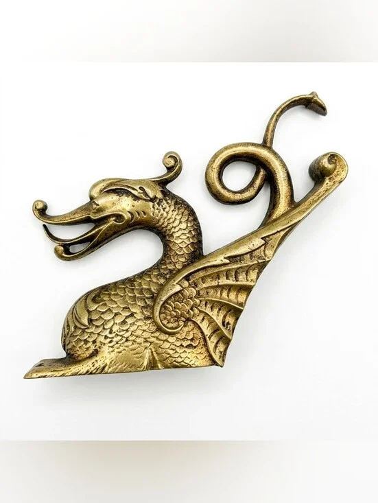 Antique-Style Dragon Wall Hook in Brass Finish