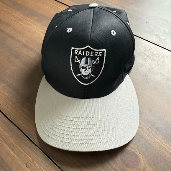Raiders Black and Gray Cap Truckers Snap Back‎ Hat