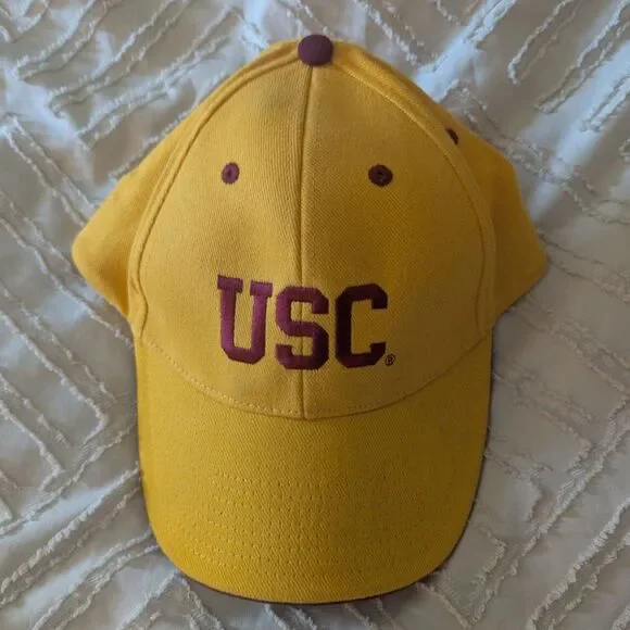 90's University of Southern California USC Trojan Hat Embroidered logo yellow