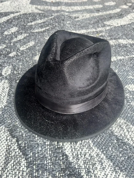 Velvet Black Fedora Men Hat #3, Men Classic 1920s Gangster Black Fedora Hat