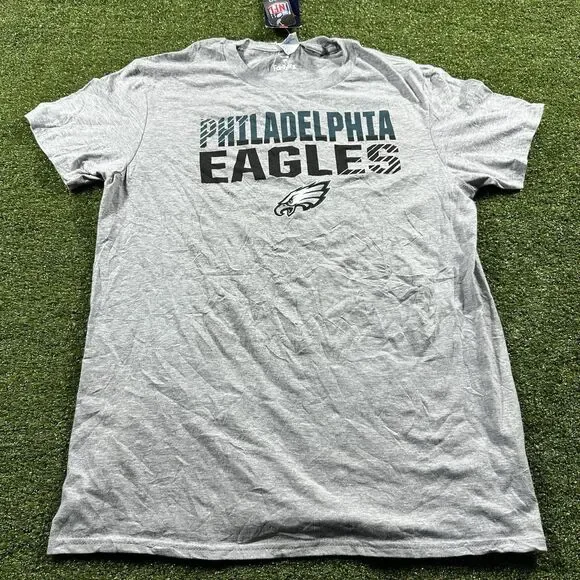 Philadelphia Eagles Fanatics Men's T-Shirt M Sleeve Kelce NWT