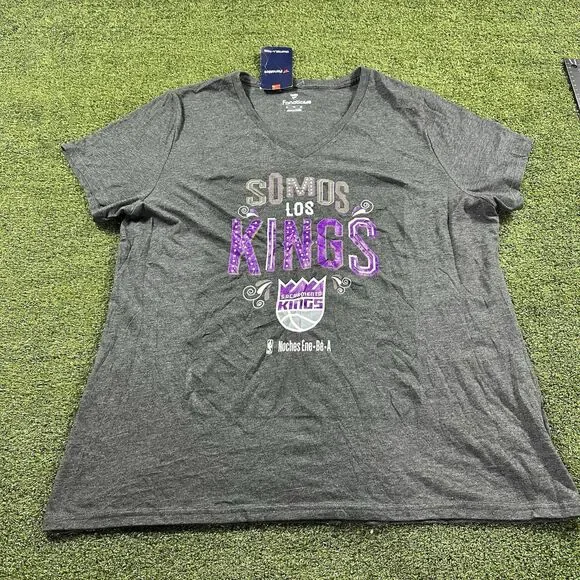 Fanatics Sacramento Kings Women’s Short Sleeve Gray Shirt Size XL NBA NWT
