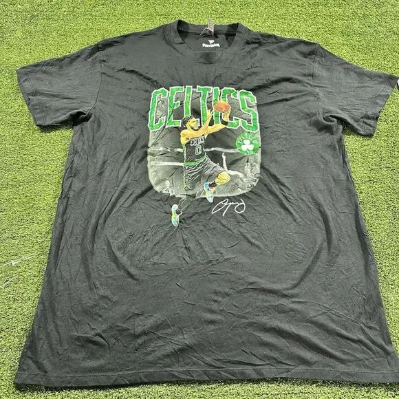 Men's Fanatics Green Boston Celtics NBA Short Sleeve Mens Size XL NWOt
