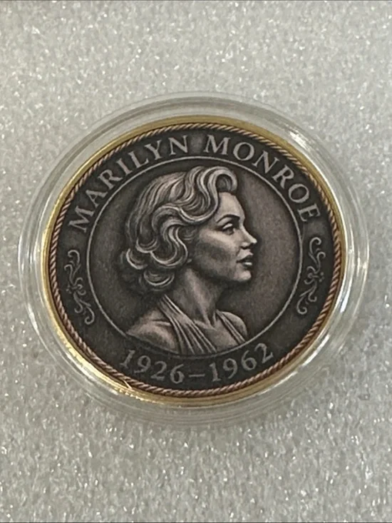 Marilyn Monroe Commemorative Coin - Silver & Gold Tone