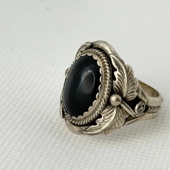 Richard Begay Navajo Sterling Silver Onyx Leaf Ring Size 13 Vintage