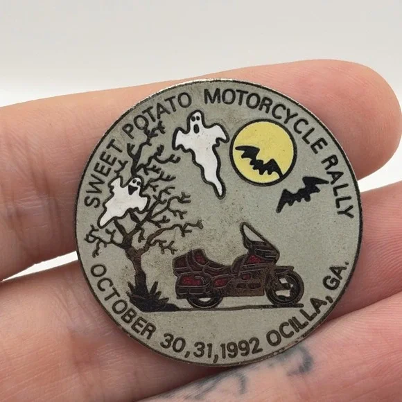 Sweet Potato Motorcycle Rally 1992 Ocilla Georgia Ghosts Halloween Lapel Hat Pin