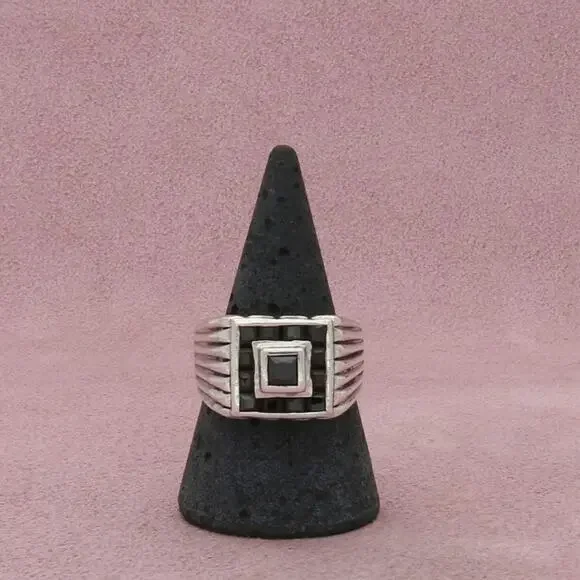 sterling silver channel-set black cz signet ring size 9.5