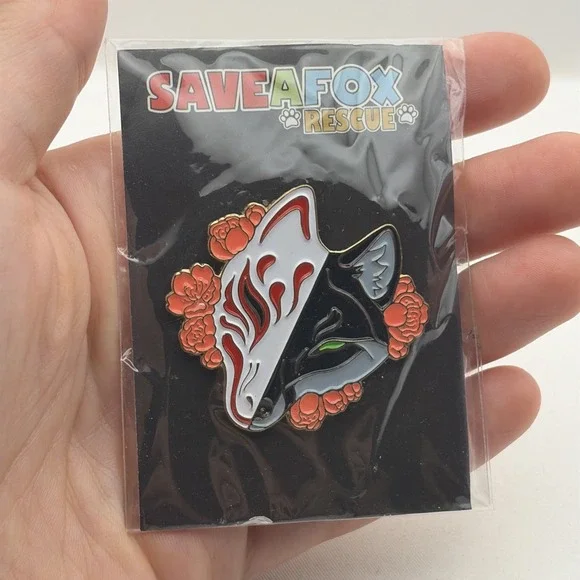 Save A Fox Rescue Black & White Fox Flowers Lapel Hat Pin