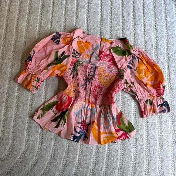 Farm Rio Mixed Fruit Smocked Bodice Blouse size Medium Boho Tropical Summer