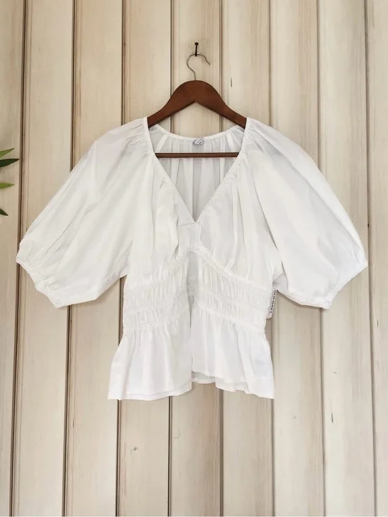 Old Navy White Puff-Sleeve Smocked V-Neck Top