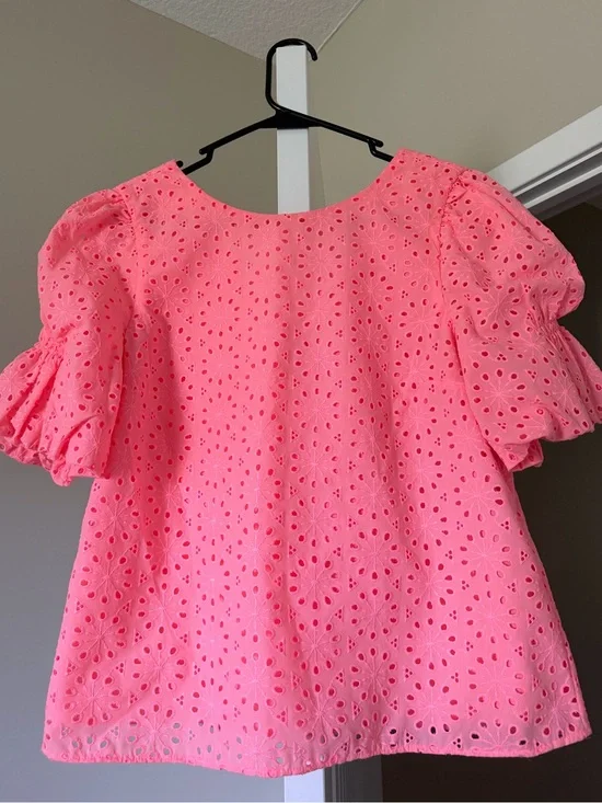 Lilly Pulitzer Eyelet Puff Sleeve Top – Pink | Size Small