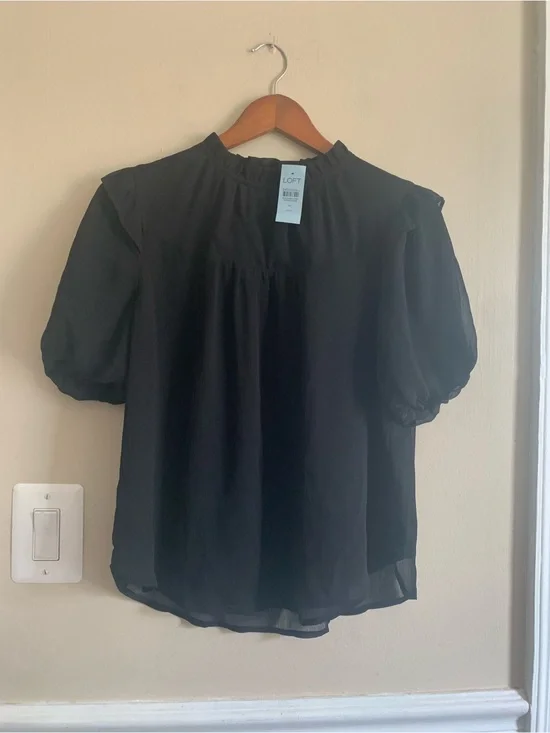 LOFT Black Pleated Mock Neck Sheer Short Puff Sleeve Blouse Top M Petite NWT