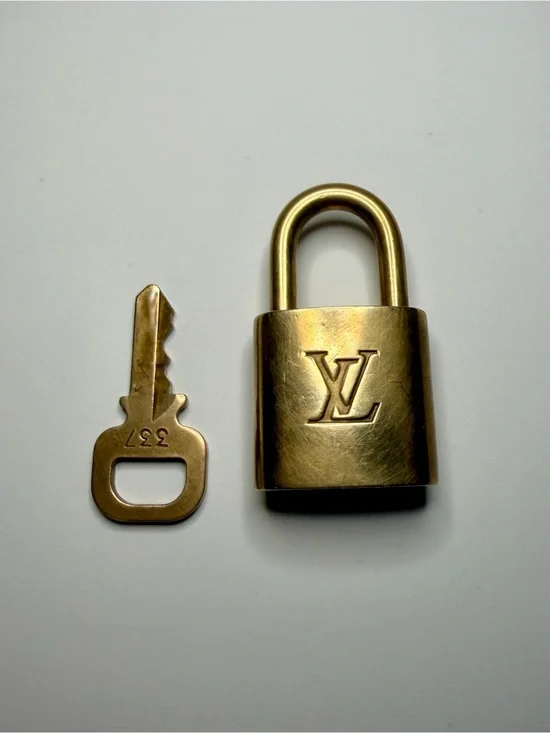 Louis Vuitton Brass Tone Padlock and Key Set 337