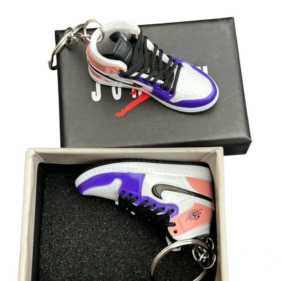Air Jordan 1 Retro High Mini Sneaker Keychain  Coral Collectible Accessory