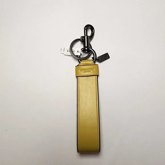 NWT Coach CH075 Loop Key Fob In Refined Leather Chartreuse
