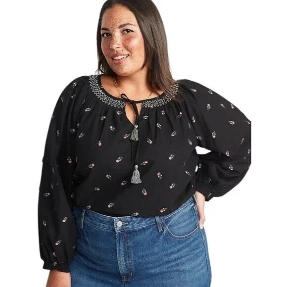 Old Navy Boho Embroidered Black Floral Top Sz 2X Puff Sleeves