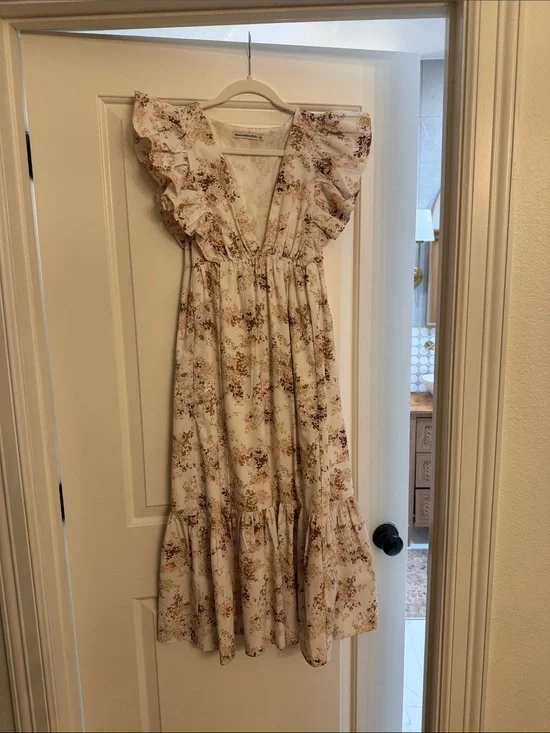 Abercrombie & Fitch Cream Maxi Dress with Brown Floral Print