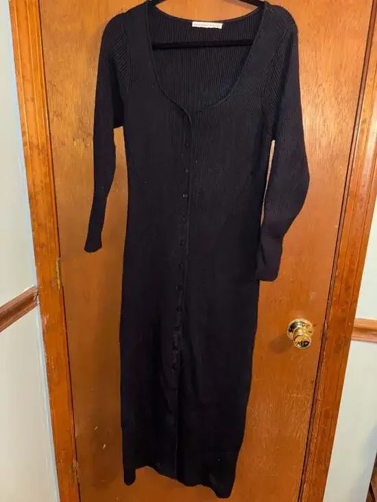Abercrombie & Fitch Ribbed Knit Long-Sleeve Button-Through Maxi Sweater Dress