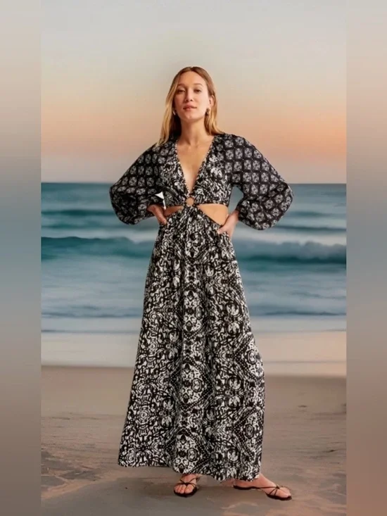 Abercrombie & Fitch S Black White Floral Cut Out Maxi Dress