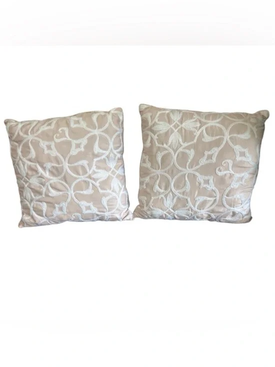 Matching Throw Pillows Set 18x18 Pale Pink Beige White Embroidered Textured New