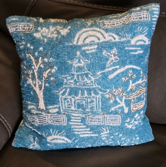 Chinoiserie Pagoda beaded pillow 13