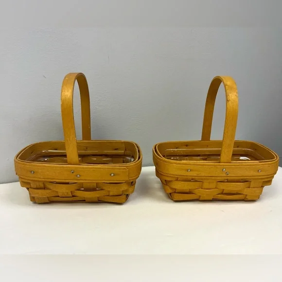 Longaberger- Set of two‎ baskets w/plastic inserts, Size:5-1/2” tall