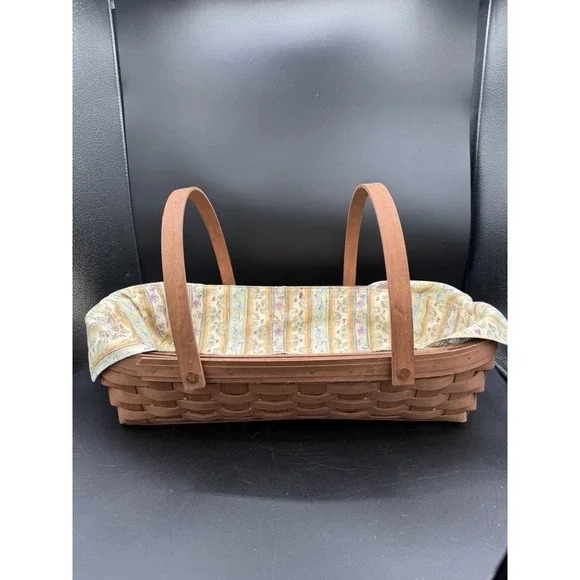 Longaberger 2007 Medium Oval Gathering Basket 🧺🌿 w/ Fabric Liner – Classic