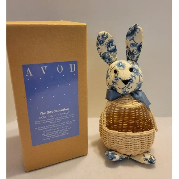 VTG NOS Avon Bonny Bunny Basket Farmhouse Cottagecore Blue Floral Wicker Decor