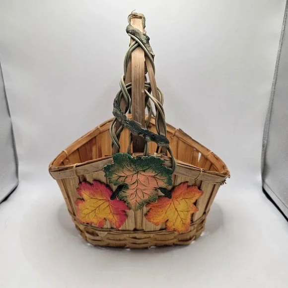 Woven Btown Basket Fall Leaf Accents Vine Handle Rustic Autumn Decor