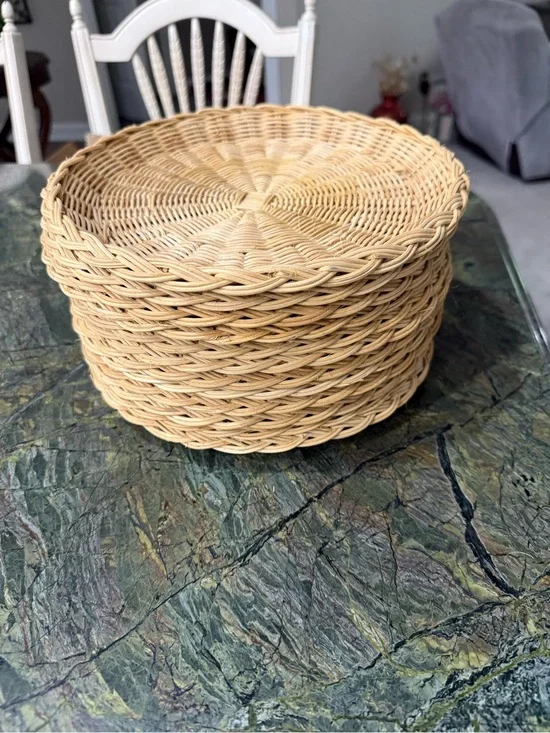 Handwoven Natural Rattan Storage Holder  for Paper Plates 12