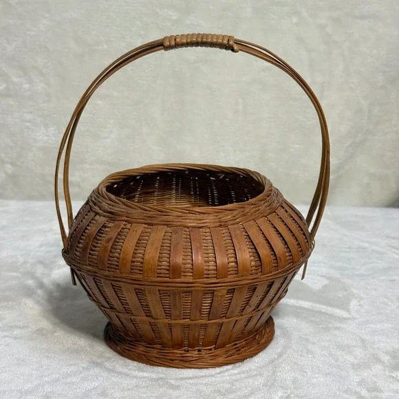 Vintage Small Brown Woven Basket with Handle Round Bulbous Rustic Farmhouse 90s
