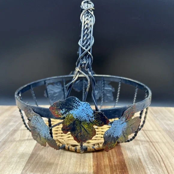 Decorative Metal Leaf Basket with Handle