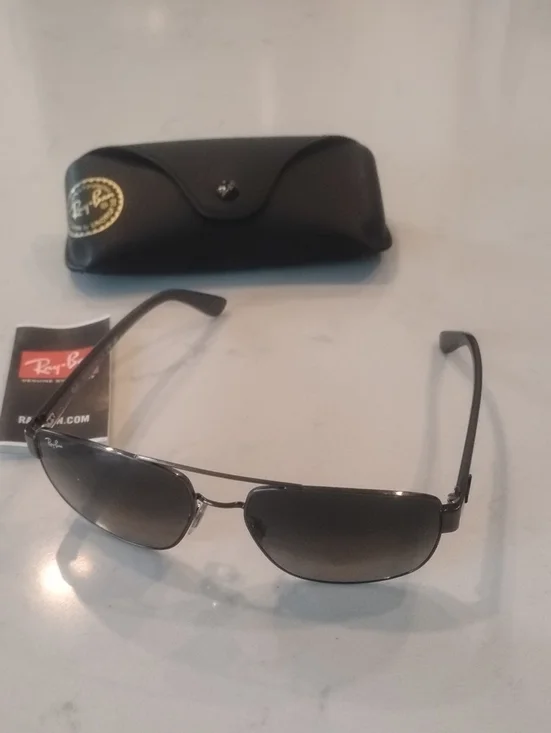 Ray-Ban Black Metal Rectangular Sunglasses with Case