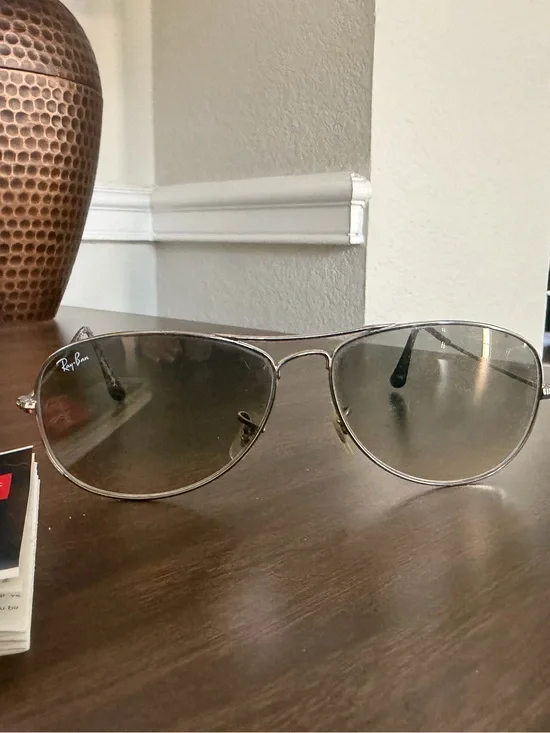 Ray-Ban Cockpit Silver Aviator Sunglasses with Gray Gradient Lenses