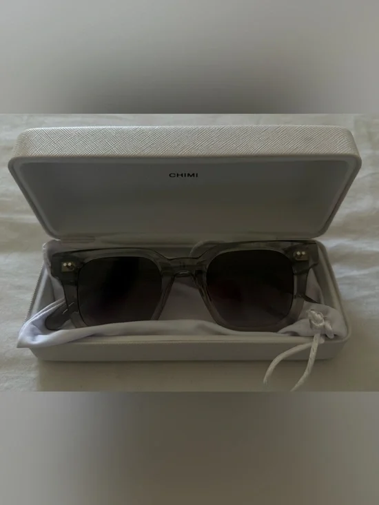 CHIMI Men’s Transparent Gray Square Sunglasses