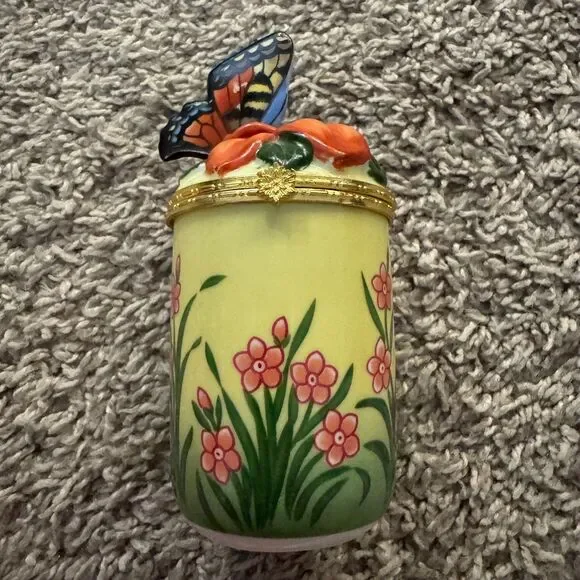 Vintage Bombay Co Porcelain Butterfly Flower Hinged Trinket Box Candle Holder