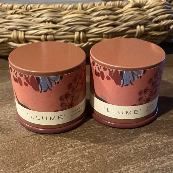 ILLUME Beautifully Done Essentials Terra Tabac Demi Vanity Tin Candle Set of 2