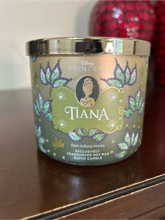 Bath & Body Works Disney Princess Tiana Scented 3 Wick Candle