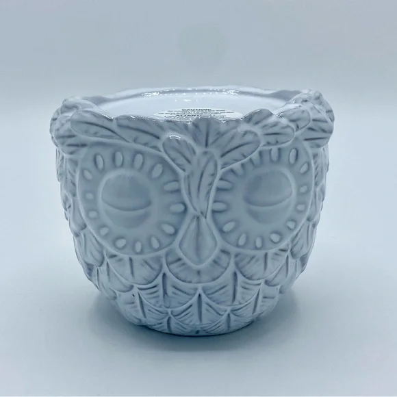 Bath & Body Works White Owl Ceramic Single Wick 8oz. Candle Holder