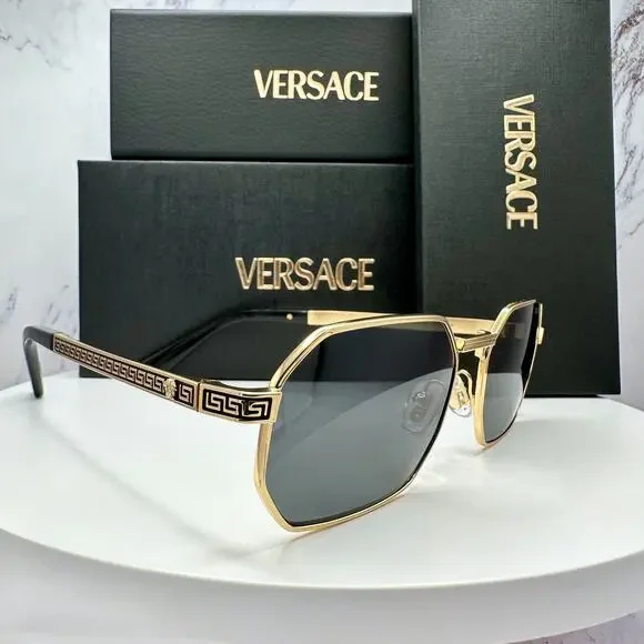 New VERSACE Sunglasses Gold Metal Rectangle Greca Logo Grey Lens Retro Authentic