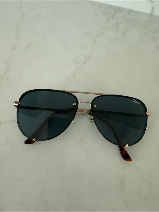 Quay Australia High Key Rimless Gold Frame Sunglasses with Black Lenses