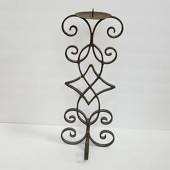 Pillar Candlestick