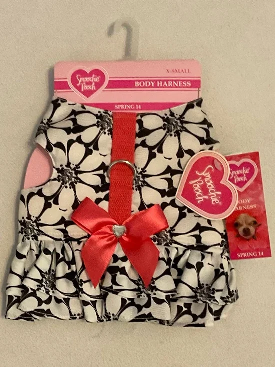 Smoochie Pooch Black & White Floral Dog Harness with Pink Accent
