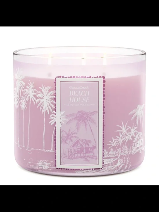 🩷 GC Beach House 3-Wick Candle NEW